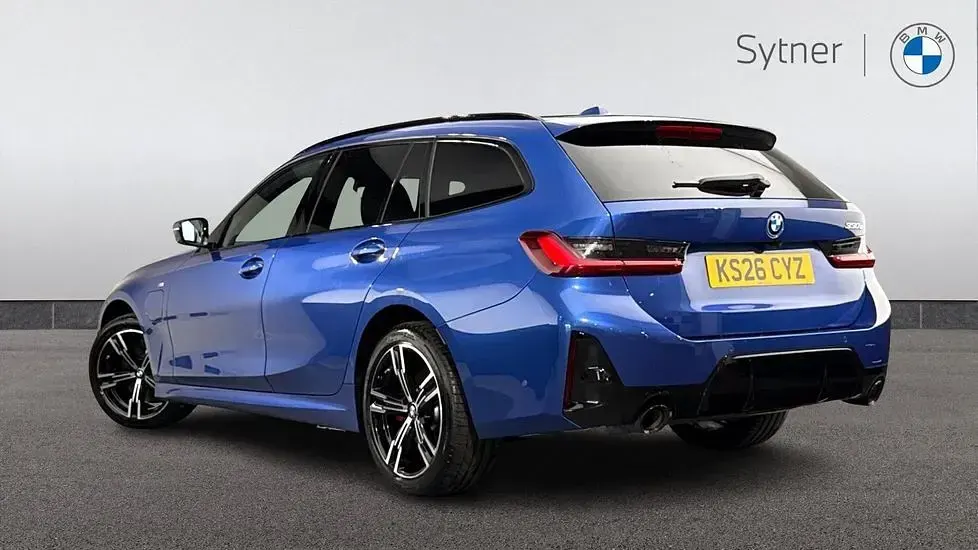 New BMW 330 M Sport 288 HP (211 kW) 2026 Blue Estate