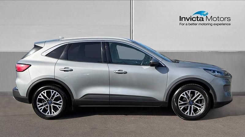 Used Ford Kuga Titanium 190 HP (139 kW) 2021 Solar silver SUV