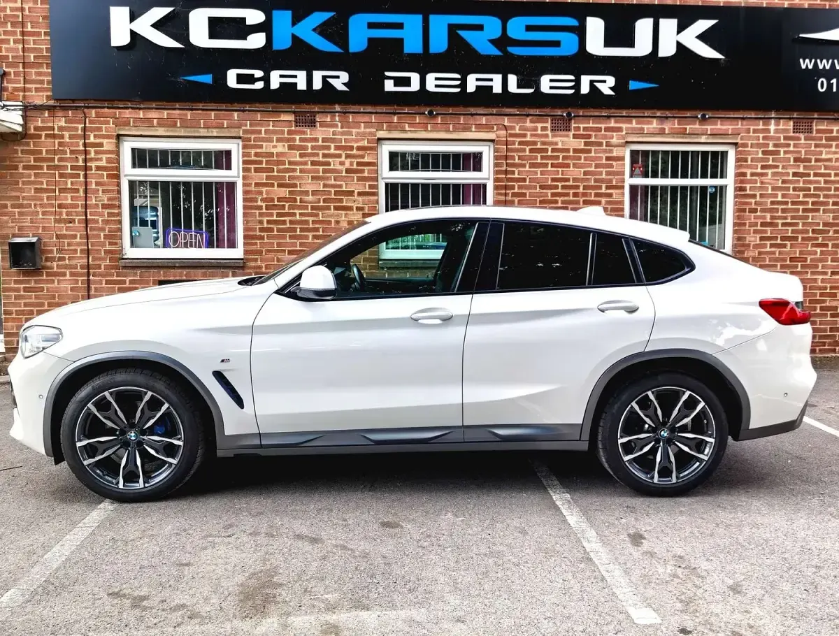 Used BMW X4 M Sport 190 HP (139 kW) 2019 White SUV