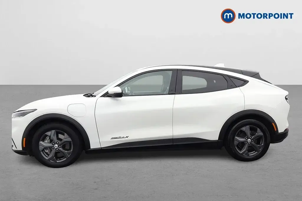 Used Ford Mustang Mach-E Extended Range 216 kW (294 HP) 2023 White SUV