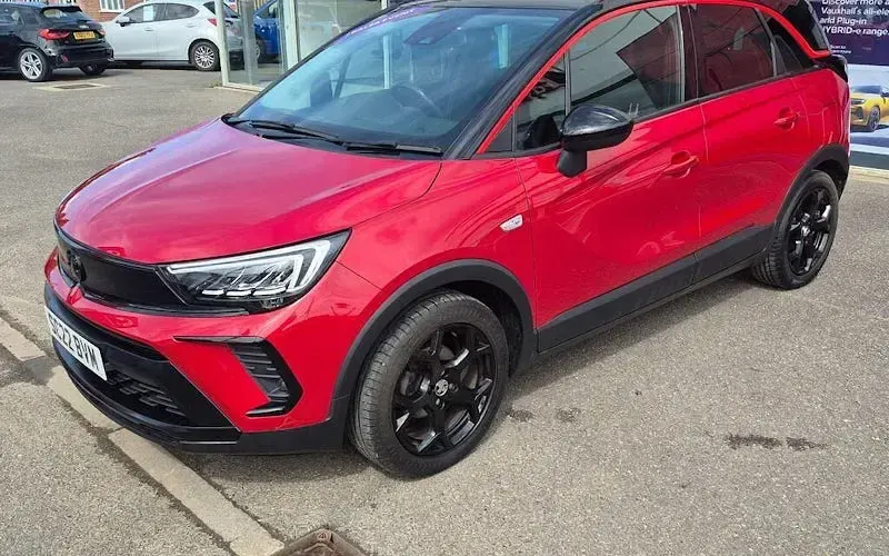 Usado Vauxhall Crossland GS Line 83 CV (61 kW) 2022 Rojo SUV