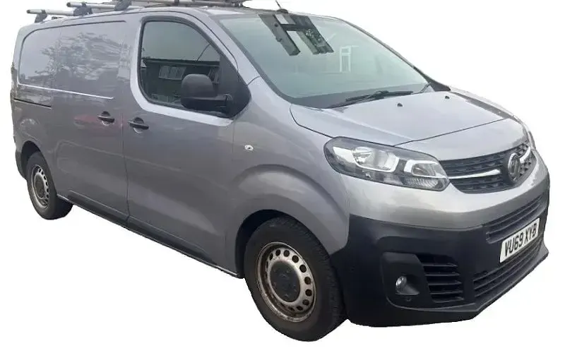 Used Vauxhall Vivaro Edition 101 HP (74 kW) 2021 MPV