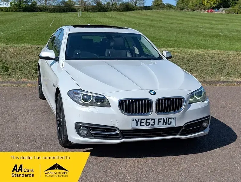 Używany BMW 520 Luxury Line 2013 Biały Sedan/Limuzyna