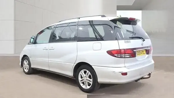 Used Toyota Previa 2004 Silver MPV