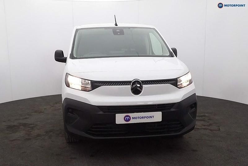 New Citroën Berlingo 100 HP (73 kW) 2026 White MPV