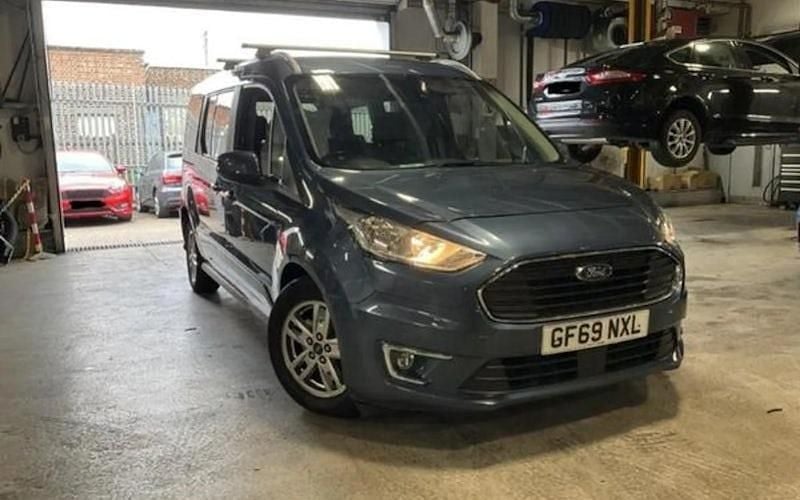 Used 2021 Ford Grand Tourneo Connect Titanium MPV | £13,899 (Good price) - Image 1/1