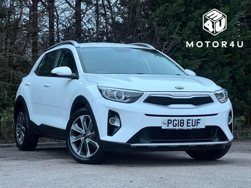 White Used 2018 Kia Stonic SUV | £6,490 (Fair price) - Image 1/3