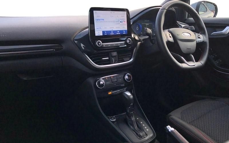 Second-hand Ford Puma ST-Line 125 CP (91 kW) 2022 Argintiu SUV