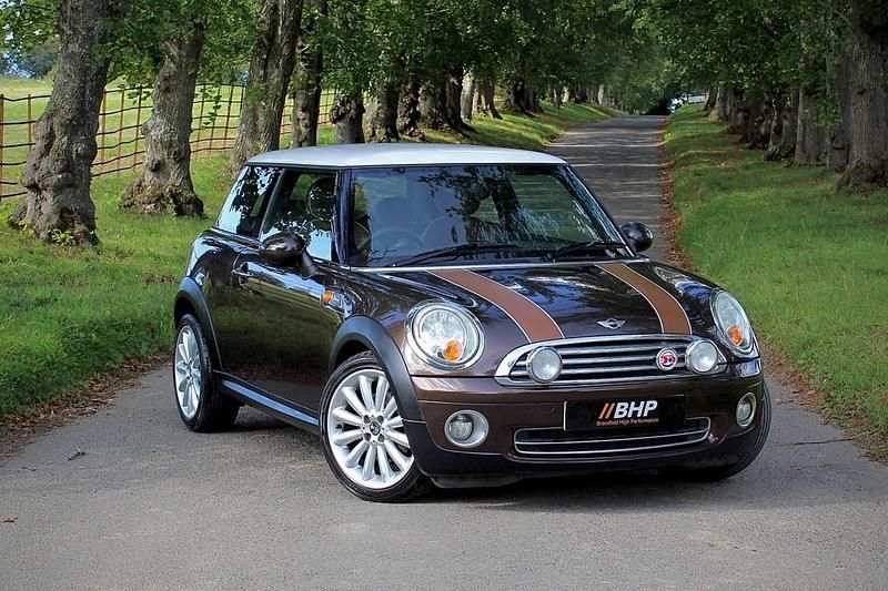Brown Used 2009 Mini Cooper Hatch Hatchback | £5,750 (Fair price) - Image 1/4