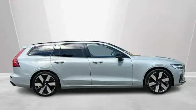 Used Volvo V60 Ultra 449 HP (330 kW) 2026 Estate