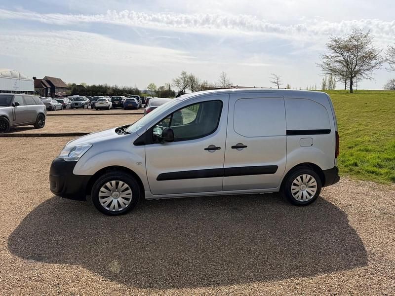 Used Citroën Berlingo 75 HP (55 kW) 2018 Silver MPV