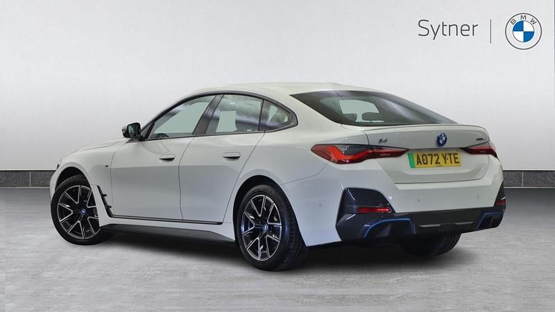 Used BMW i4 M Sport 250 kW (340 HP) 2022 White Sedan