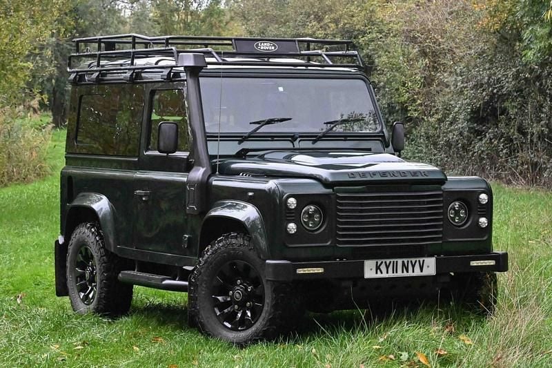 Green Used 2011 Land Rover Defender SUV | £24,000 (Super price) - Image 1/1