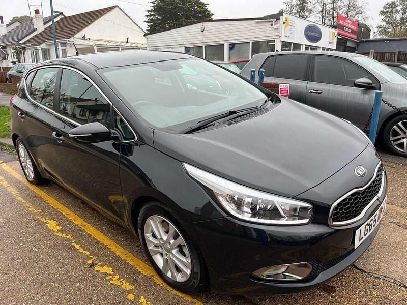 Black Used 2015 Kia Ceed Hatchback | £2,995 (Super price) - Image 1/4