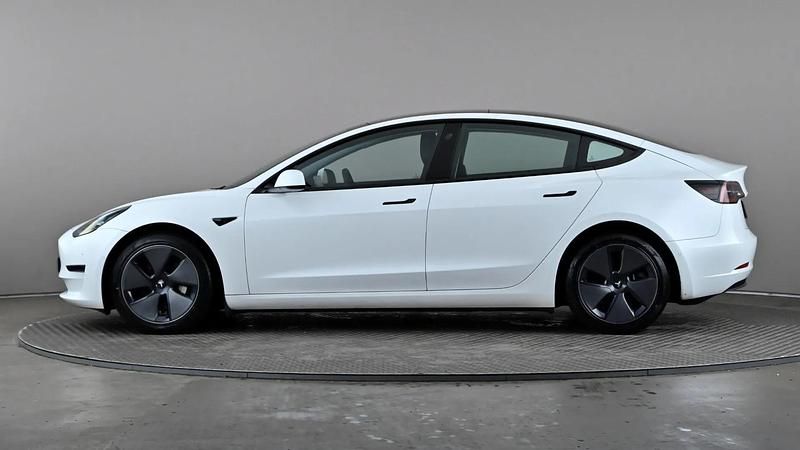 Used Tesla Model 3 Long Range AWD 258 kW (351 HP) 2021 White Sedan