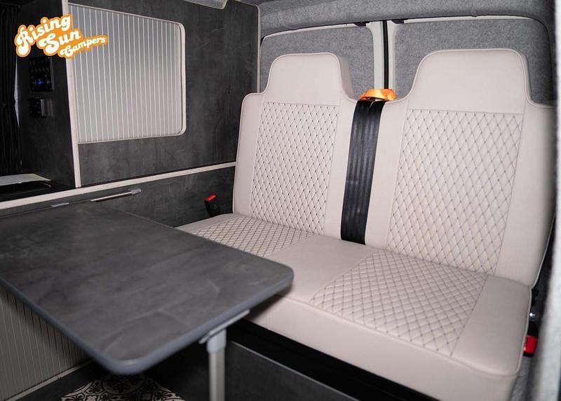 Used VW Transporter Startline 102 HP (75 kW) 2019 White Van