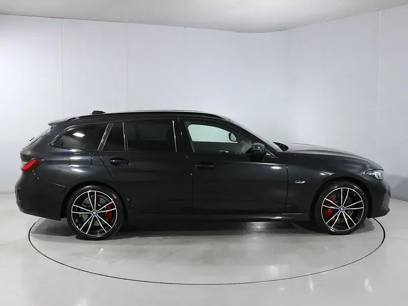 Used BMW 330e M Sport 292 HP (214 kW) 2022 Black Estate