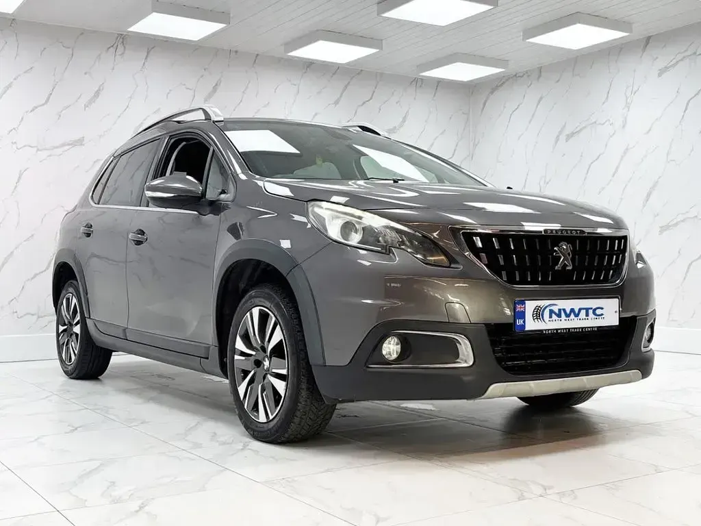 Used Peugeot 2008 Allure 82 HP (60 kW) 2017 Grey SUV