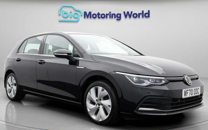 Used 2024 VW Golf VIII Style Hatchback | £15,200 (Super price) - Image 1/4