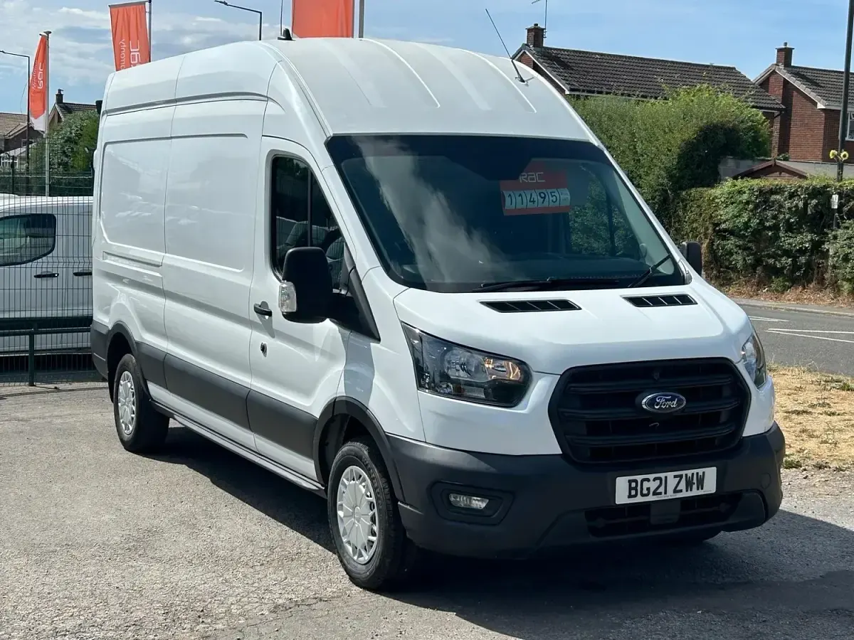 Used Ford Transit S 130 HP (95 kW) 2021 White Van