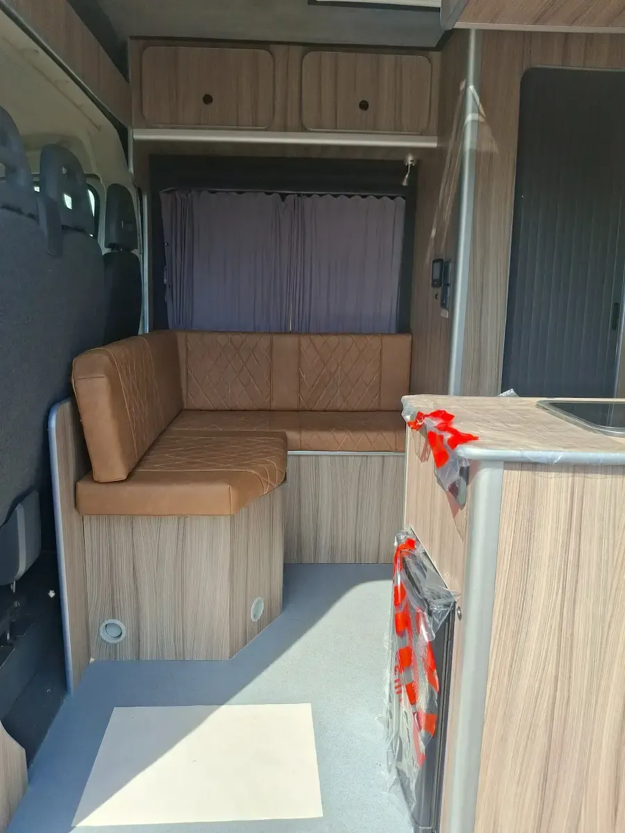 Used Citroën Relay 130 HP (95 kW) 2019 Silver Van