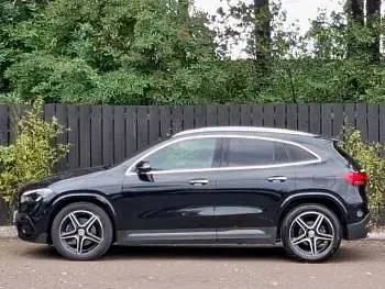 Used Mercedes GLA200 Executive 150 HP (110 kW) 2025 Black SUV