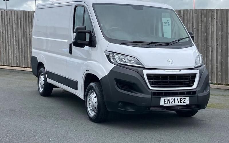 Used 2022 Peugeot Boxer Van | £15,300 (Expensive) - Image 1/4