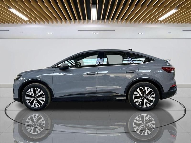 Used Audi Q4 Sportback e-tron Sport 150 kW (204 HP) 2022 Grey SUV