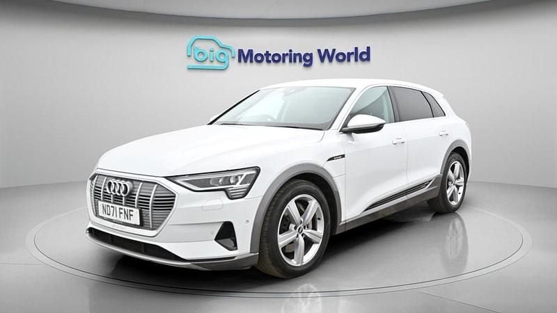 Used Audi e-tron 11 kW (15 HP) 2021 SUV