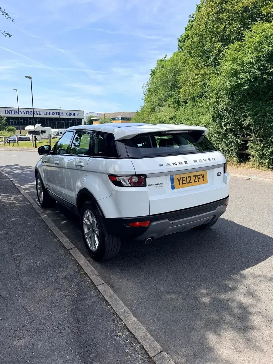 Used Land Rover Range Rover evoque Pure 2012 White SUV