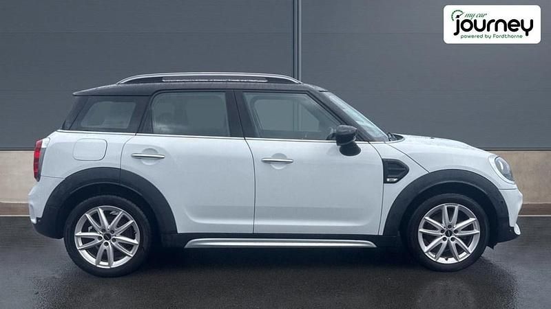 Used Mini Cooper Countryman Sport 2019 White SUV