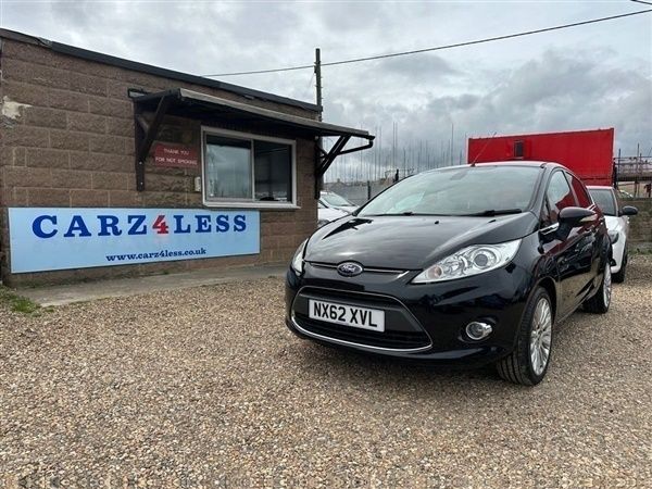 Black Used 2012 Ford Fiesta Titanium Hatchback | £6,475 (Expensive) - Image 1/1