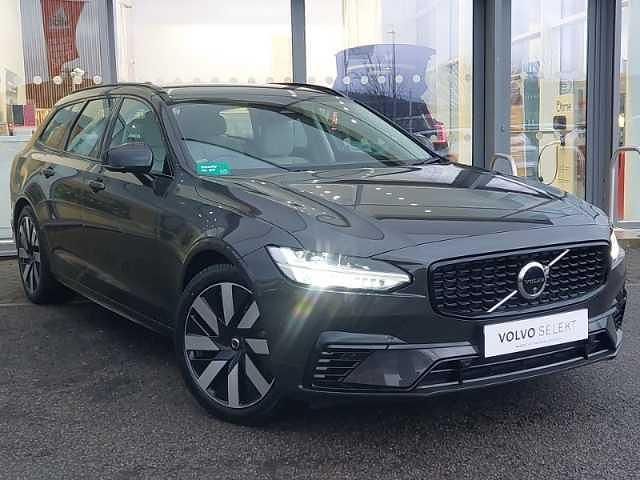 New Volvo V90 Plus 350 HP (257 kW) 2025 Silver Estate