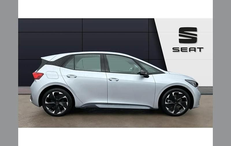 New Cupra Born e-Boost 166 kW (226 HP) 2025 Other Hatchback