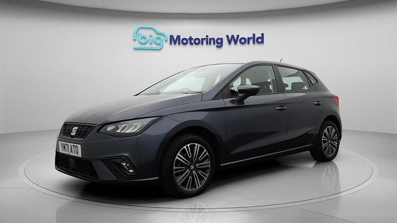 Used Seat Ibiza SE Technology 95 HP (69 kW) 2022 Grey Hatchback