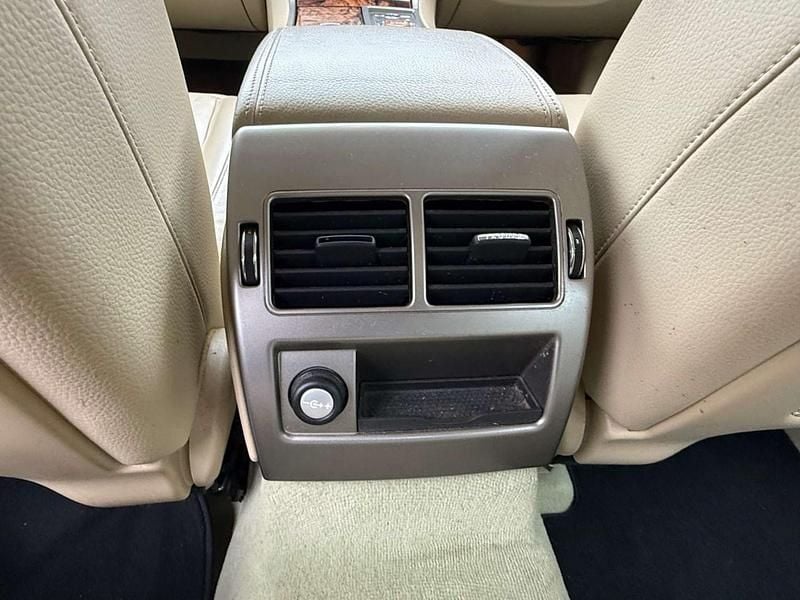 Used Jaguar XF Luxury 2010 Gold Sedan