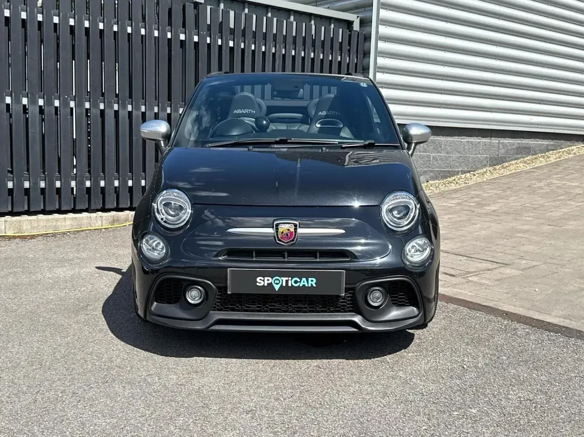 Used Abarth 595C Turismo 165 HP (121 kW) 2021 Black Cabriolet