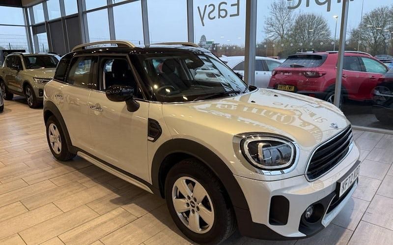 Used Mini Cooper Classic 136 HP (100 kW) 2022 Hatchback