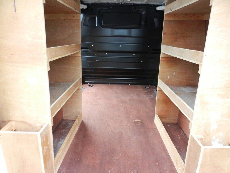 Image 4/4