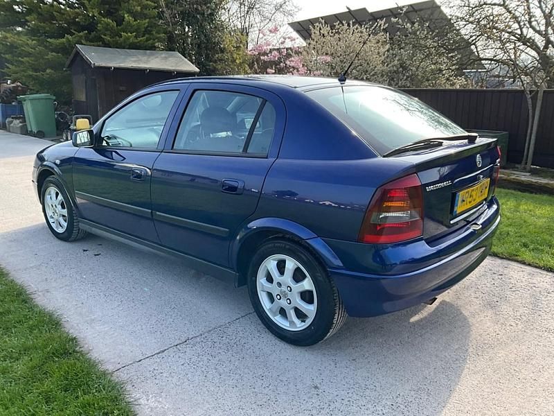 Used Vauxhall Astra Active 2003 Blue Hatchback