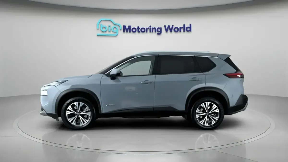 Used Nissan X-Trail N-Connecta 213 HP (156 kW) 2024 Grey SUV