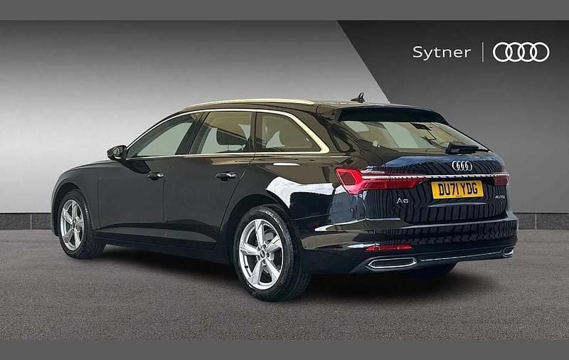 Gebraucht Audi A6 Sport 200 PS (147 kW) 2021 Schwarz Kombi