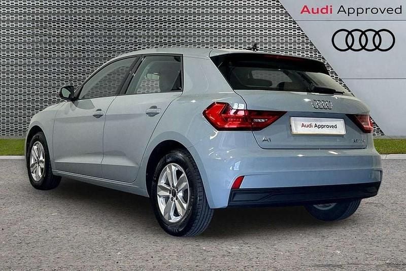 Used Audi A1 Design 94 HP (69 kW) 2023 Grey SUV