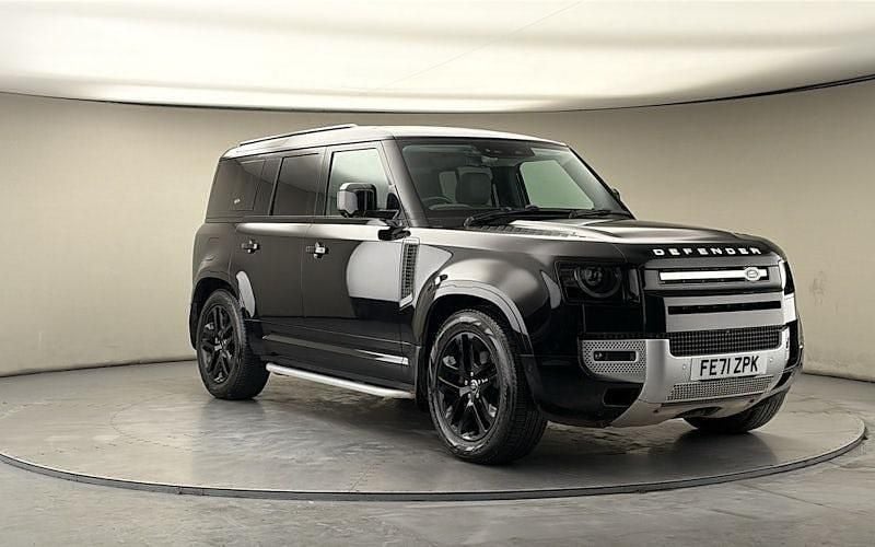 Used Land Rover Defender 249 HP (183 kW) 2023 SUV