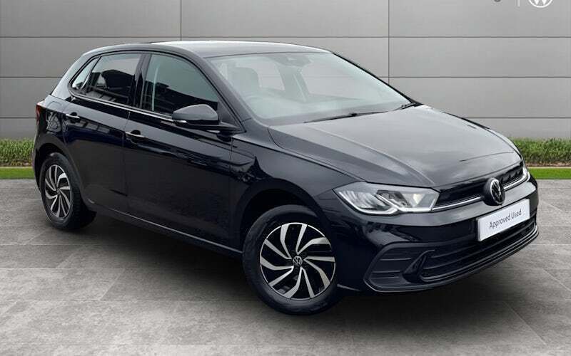Used 2025 VW Polo Life Hatchback | £17,495 (Super price) - Image 1/4