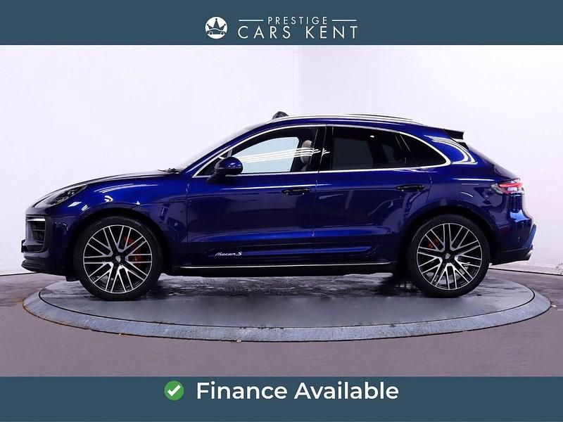 Used Porsche Macan 380 HP (279 kW) 2022 Blue SUV