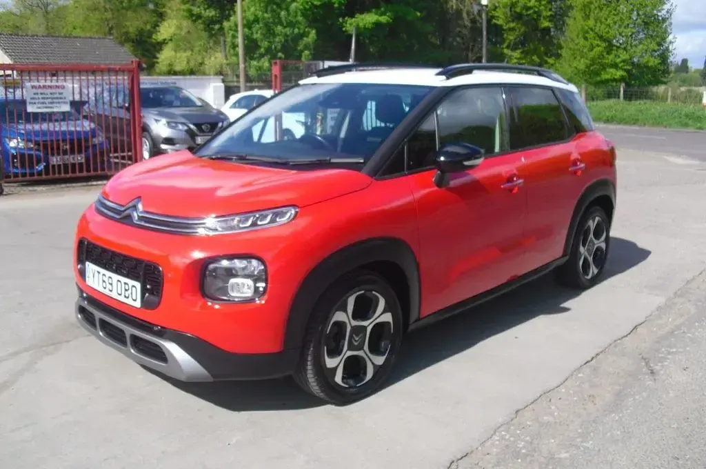 Used Citroën C3 Aircross Flair 110 HP (80 kW) 2019 Red SUV