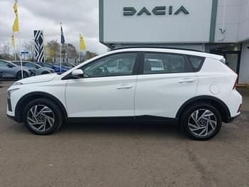 Used Hyundai Bayon Advanced 100 HP (73 kW) 2024 White SUV