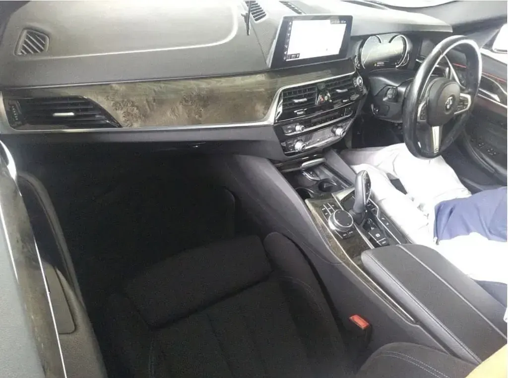 Used BMW 520 M Sport 2017 Blue Estate