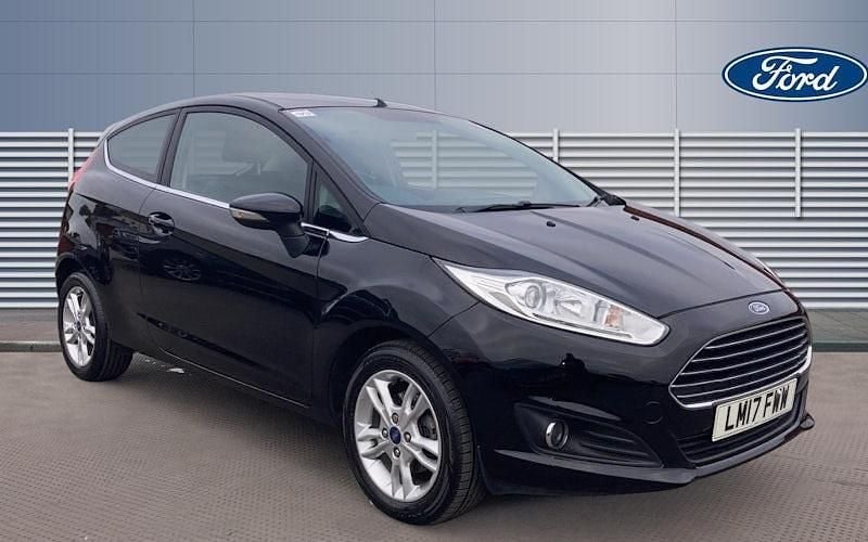 Black Used 2017 Ford Fiesta Zetec Hatchback | £5,773 (Good price) - Image 1/4